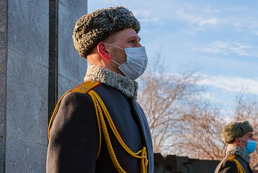 Слава защитникам Отечества!
